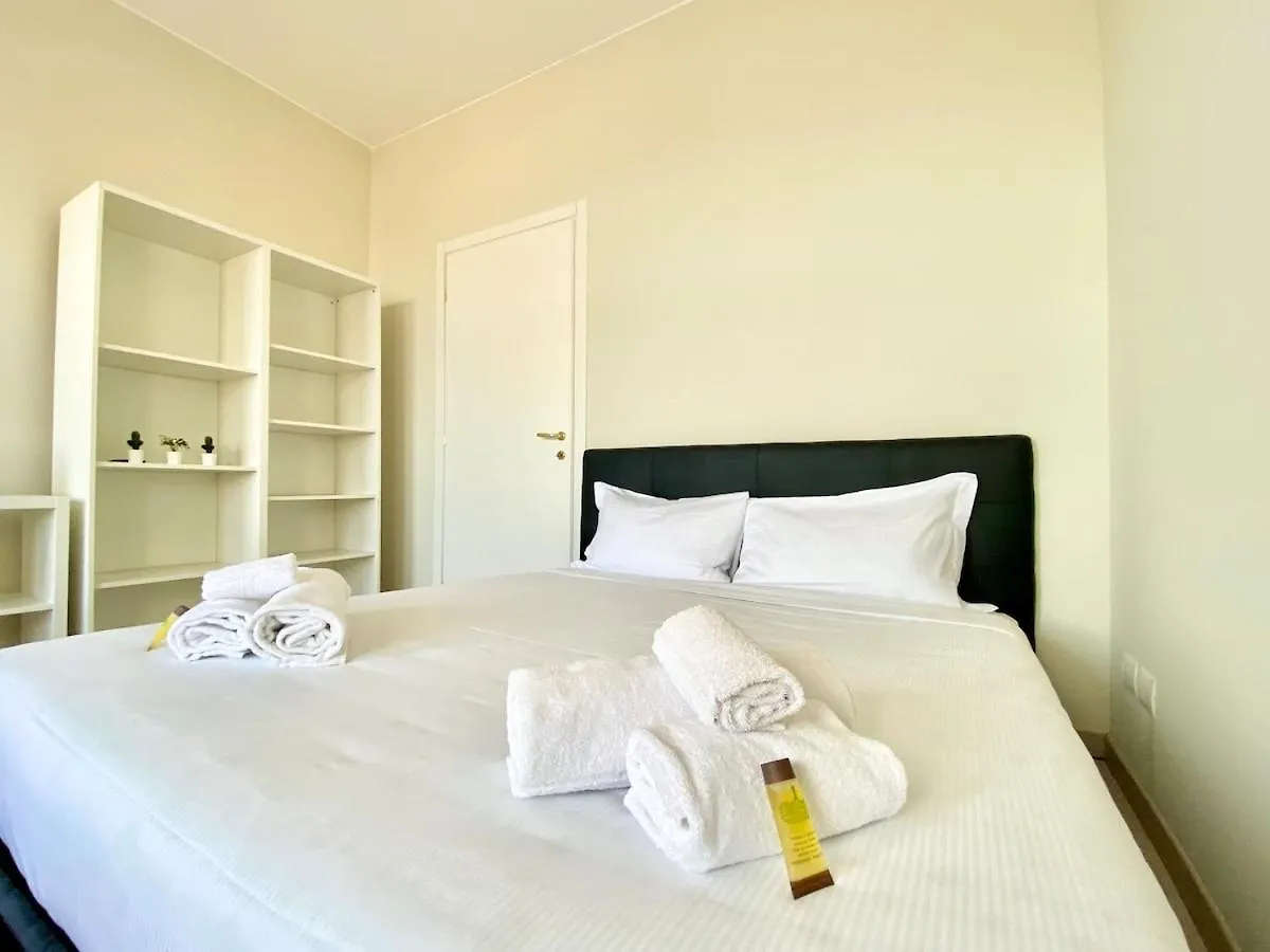 1 Min Castle - 7 Min Cathedral On Walk Prestige Apartment 米兰