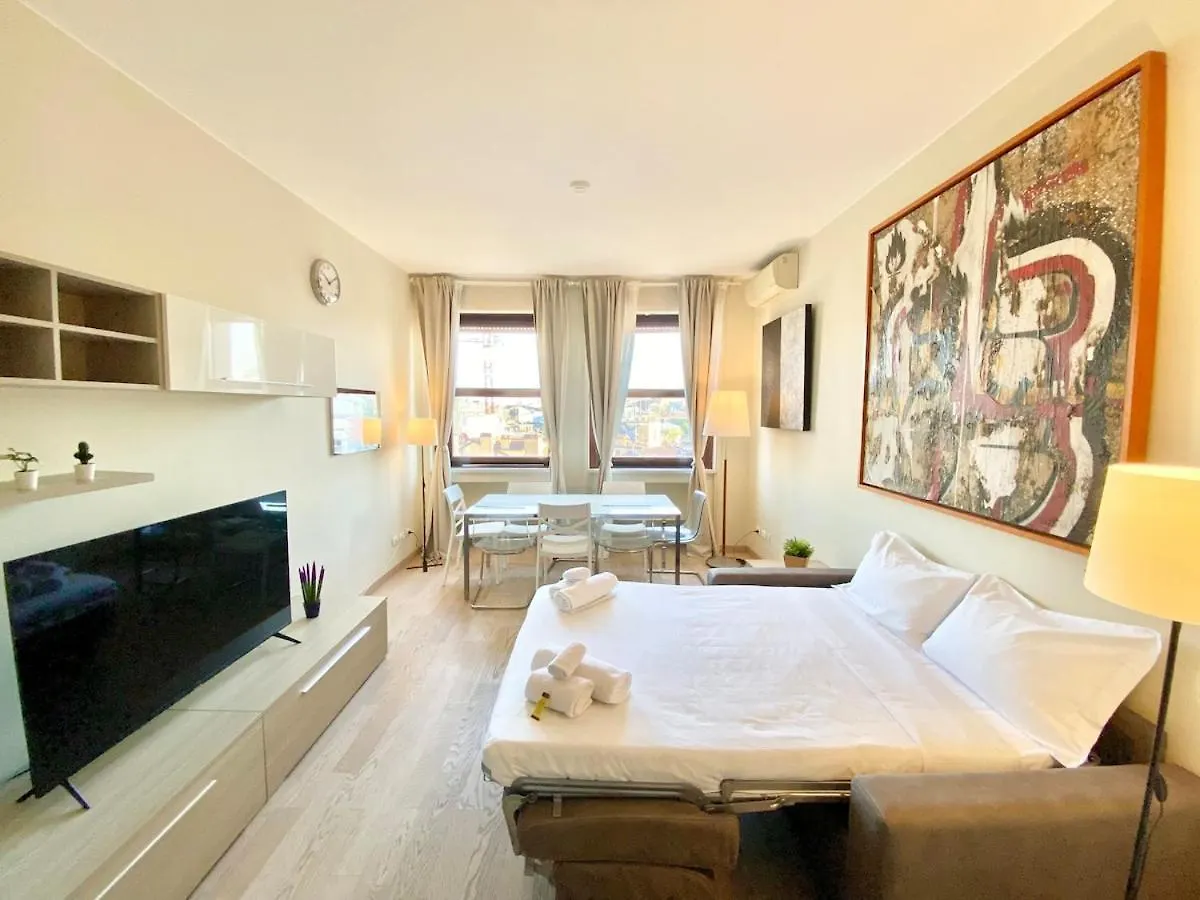 1 Min Castle - 7 Min Cathedral On Walk Prestige Apartment 米兰 意大利