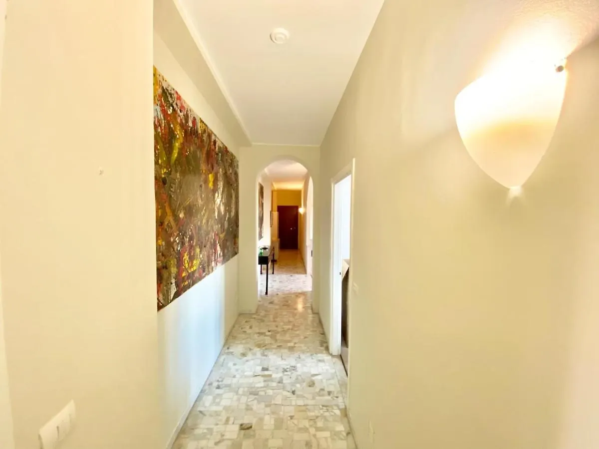 1 Min Castle - 7 Min Cathedral On Walk Prestige Apartment Milan