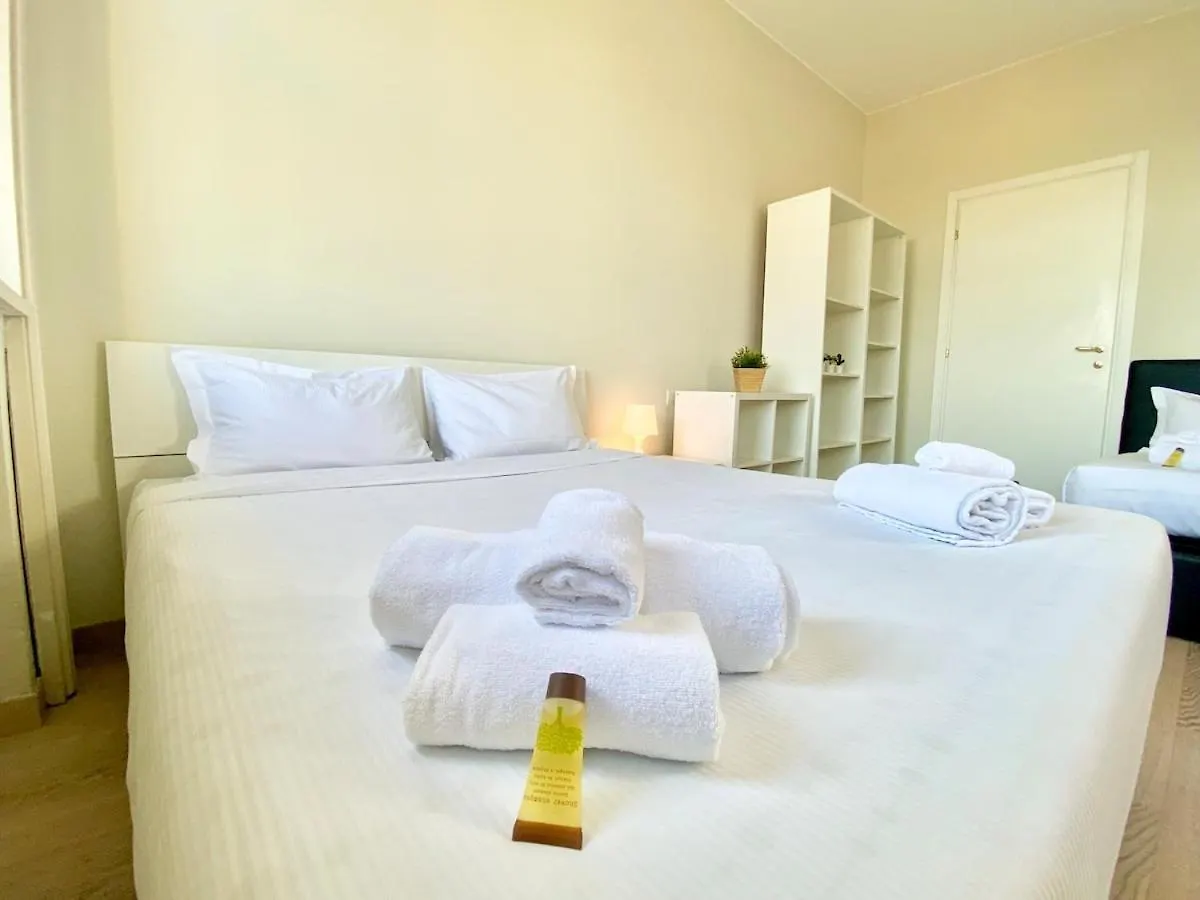 1 Min Castle - 7 Min Cathedral On Walk Prestige Apartment Milan