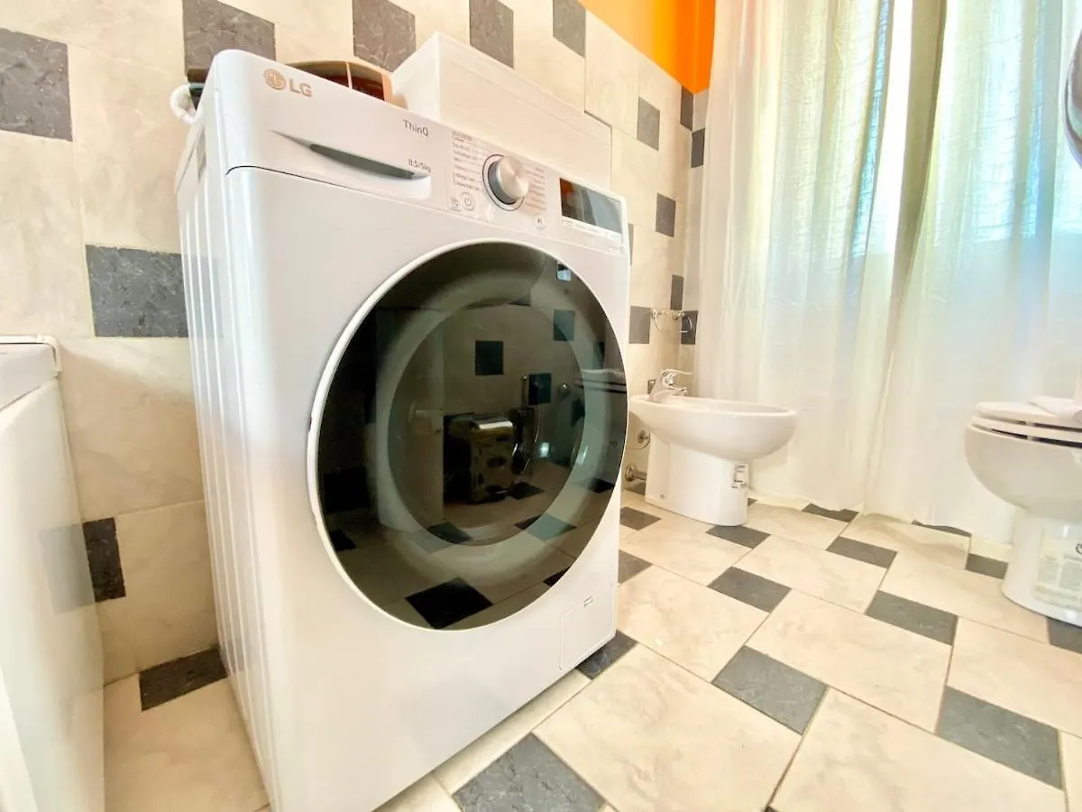 1 Min Castle - 7 Min Cathedral On Walk Prestige Apartment Milan